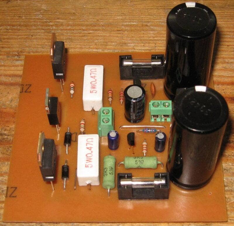 Amplificador 100W Simples Potência Com Transistor Tip142 E Tip147 Placa Montada